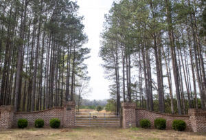 Entrance to Moselle property.