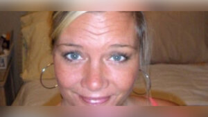 Nicole Squires selfie