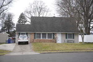 close up of house in Philadelphia suburb