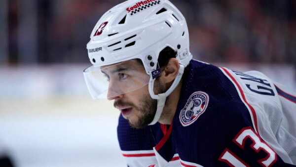 Hockey player on ice