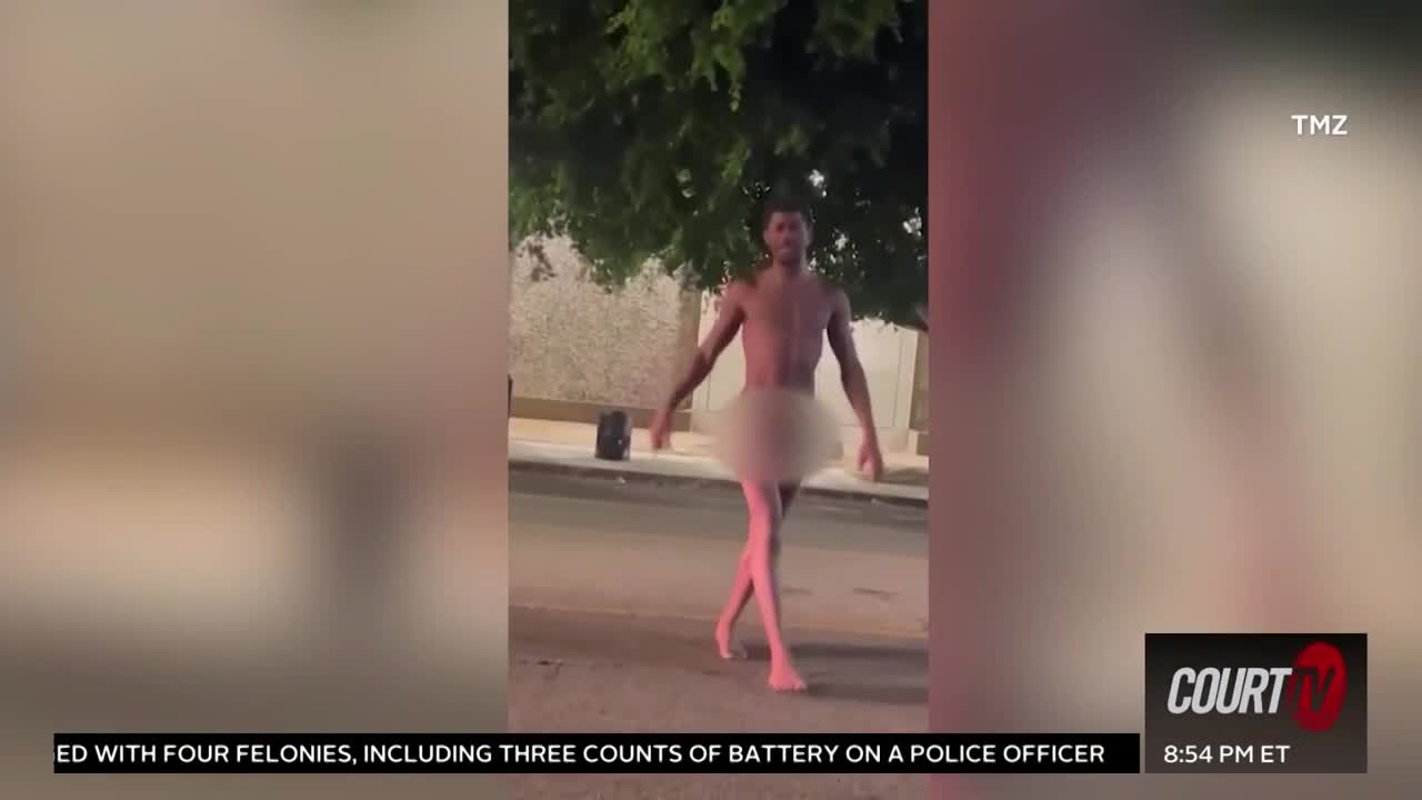 Lil Nas X Accused of Charging at Police While Naked On LA Streets ...