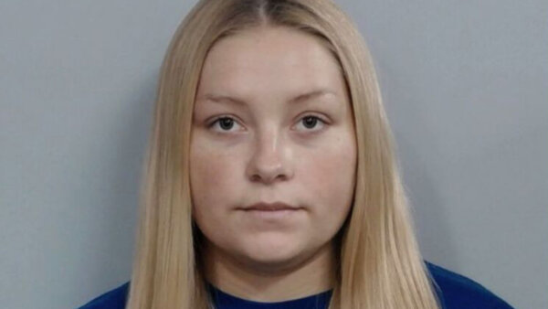 Laken Snelling booking photo