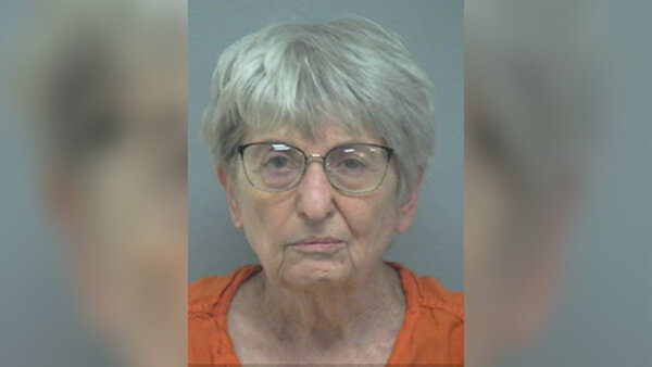 Harriett Kay Recker mugshot