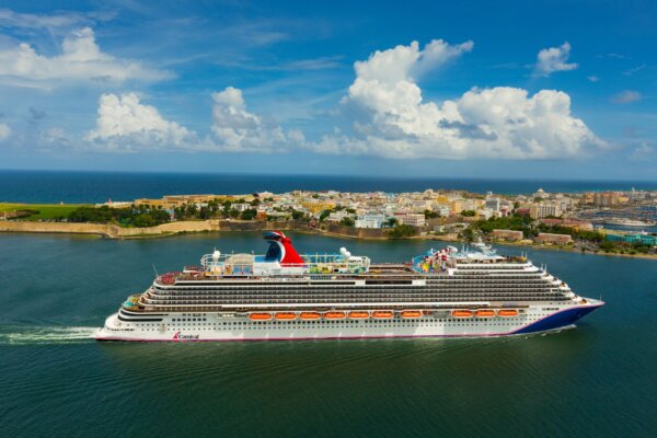 Carnival Horizon photo