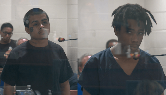 esus Ayala (left), 18, and Jzamir Keys (right), 16, appear in court