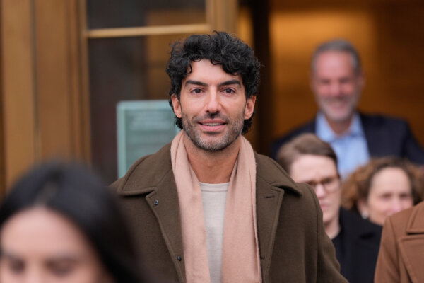 Justin Baldoni leaves court